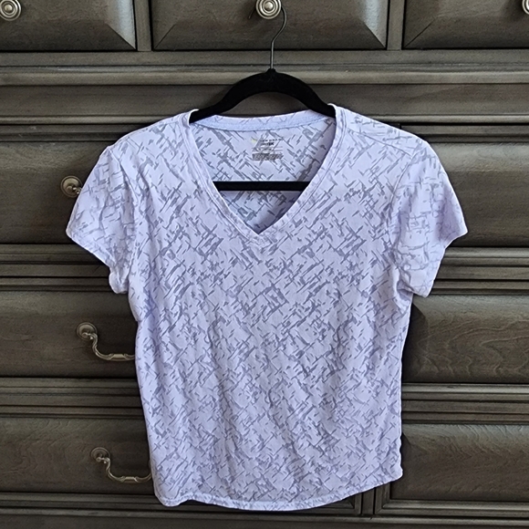 tek gear Tops - Tek gear short sleeve t-shirt